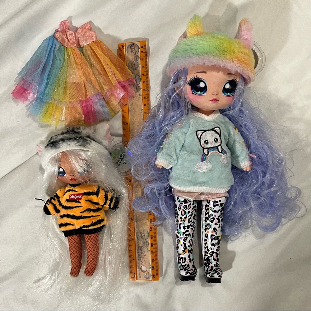Na Na Na Surprise Lot Of 2 Dolls: Piper Prim & Bianca Benegal (series 4) As Is